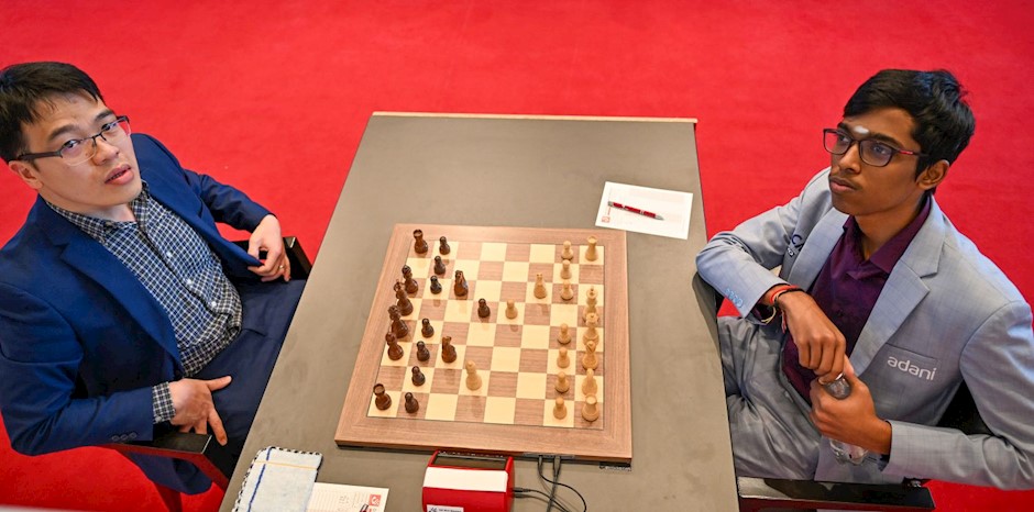 国际象棋棋手黎光廉 (Le Quang Liem) 连续第三次夺得比尔国际象棋节冠军